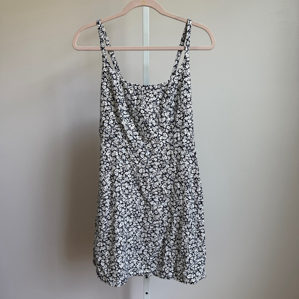 Old Navy sz S Floral cottage y2k milkmaid mini dress White and‎ Black NWT